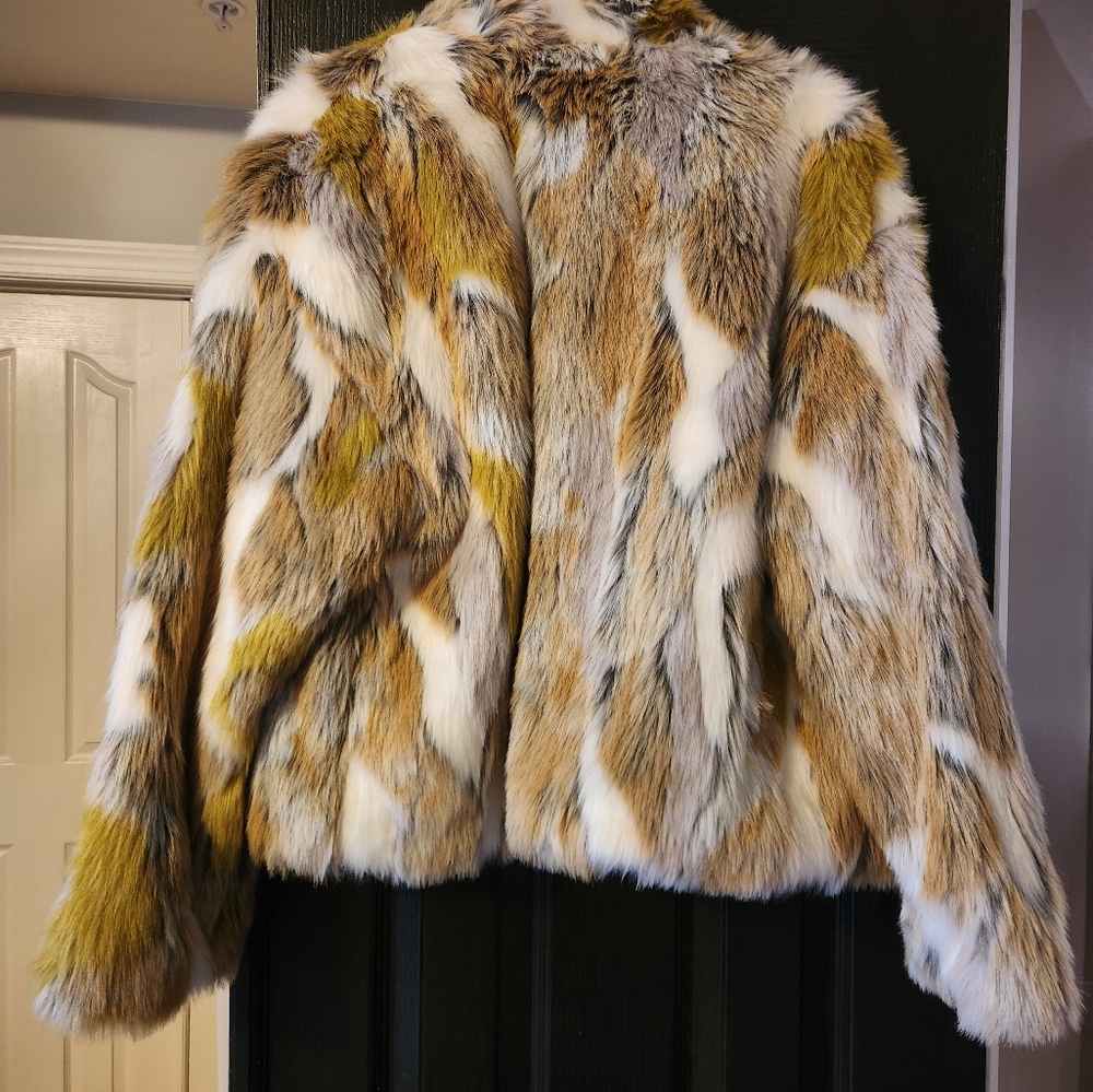 Wild Fable xxl faux fur jacket